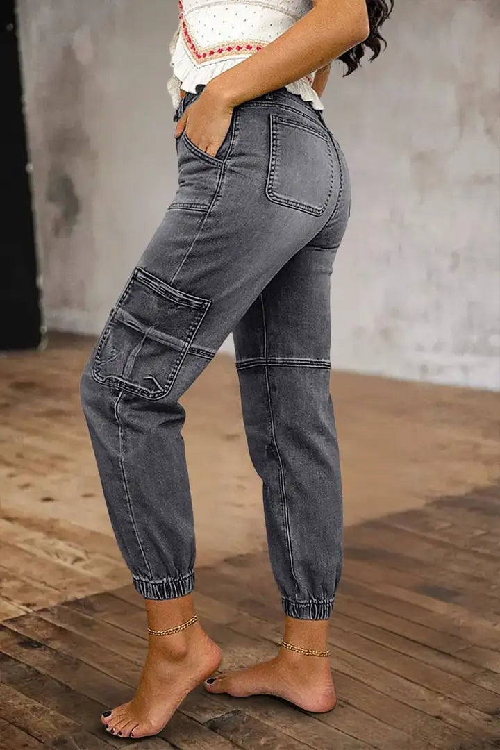 Liva - Cropped broek met meerdere zakken