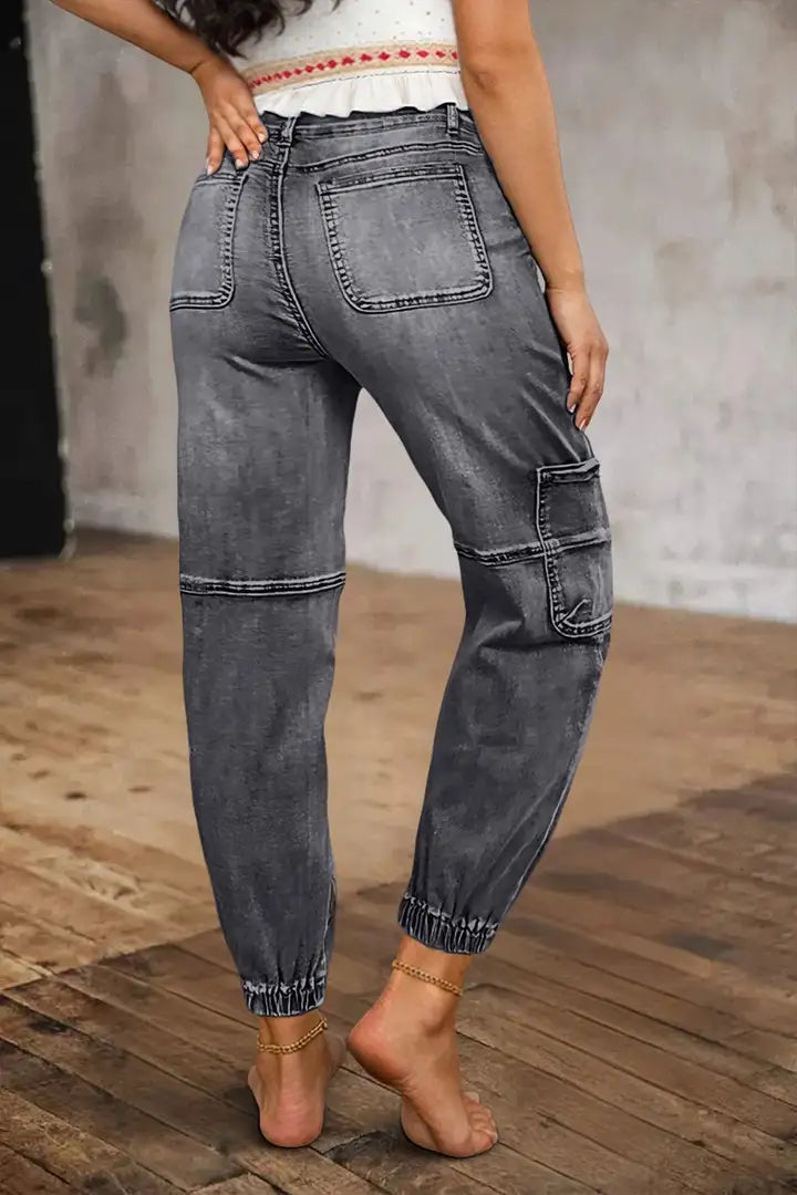 Liva - Cropped broek met meerdere zakken