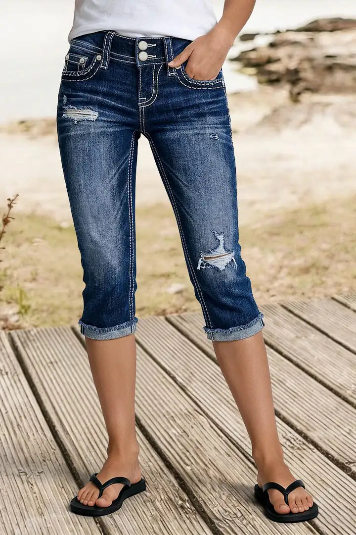 Kira - Capri broek met dubbele knoopsluiting