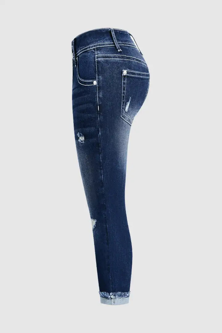 Kira - Capri broek met dubbele knoopsluiting