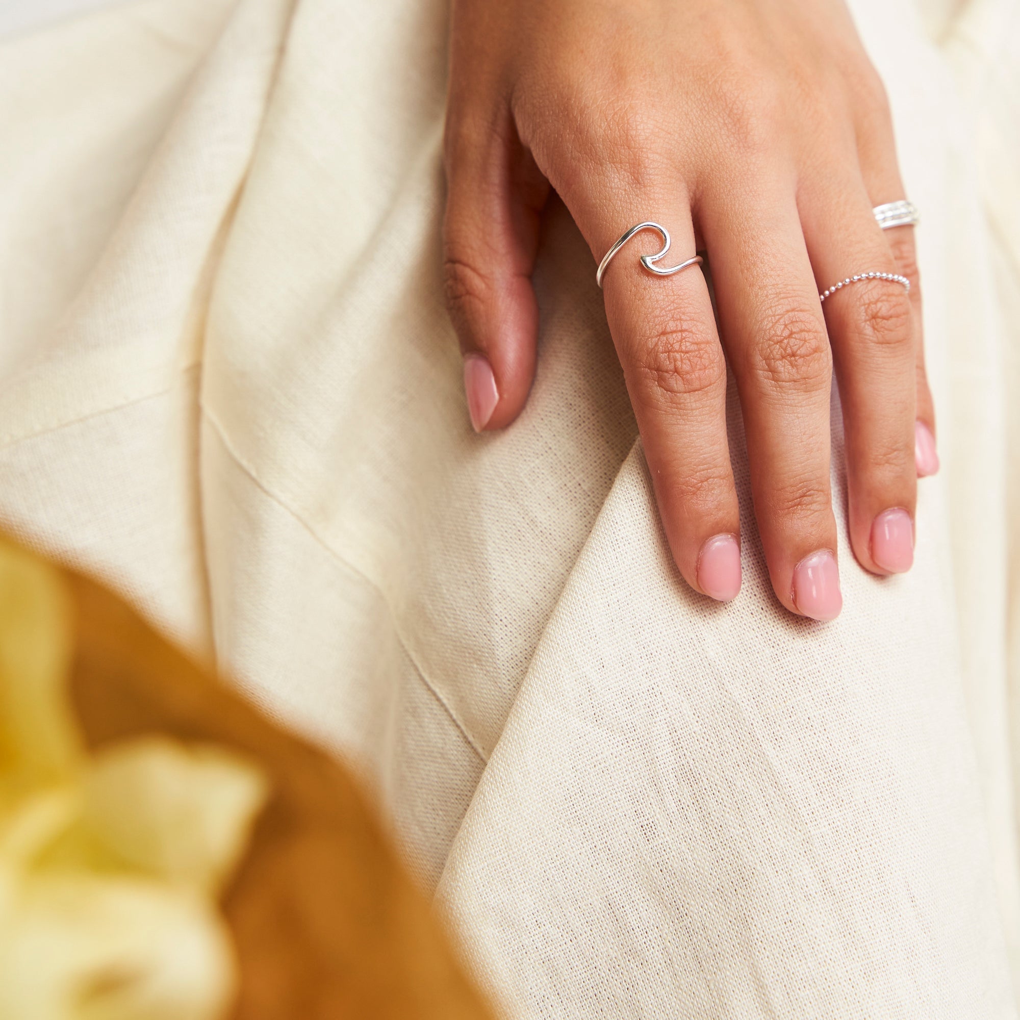 Ring met golfdesign