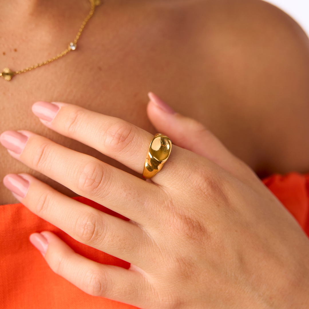 Zegelring met golvend ontwerp