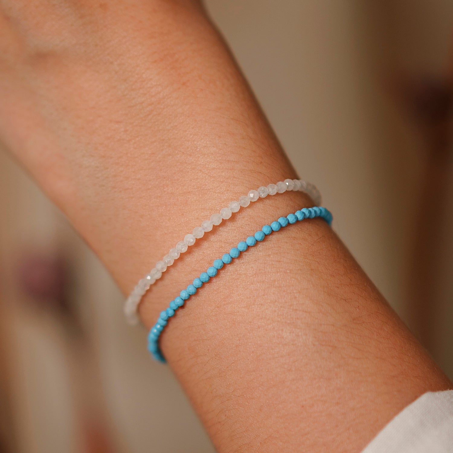 Armbanden met geslepen edelstenen