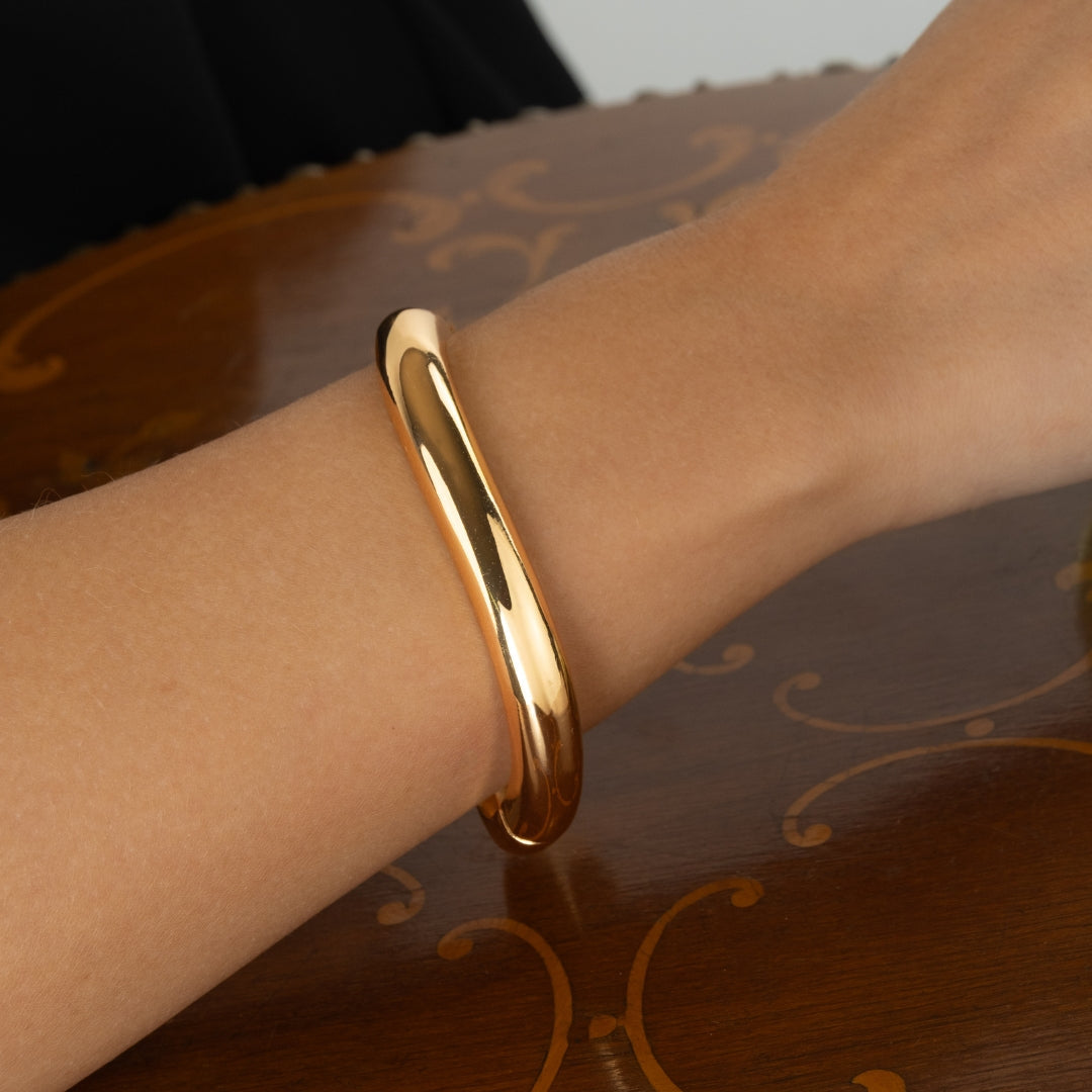 Armband met vloeiend design
