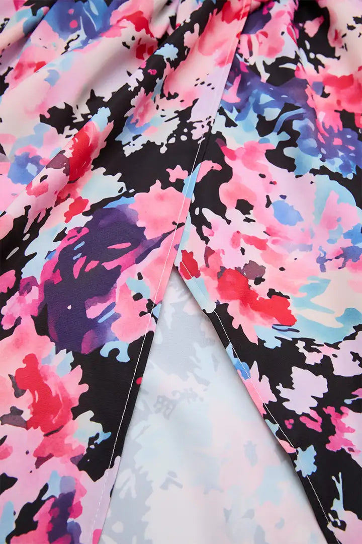 Jurk met bloemenprint en diepe V-hals
