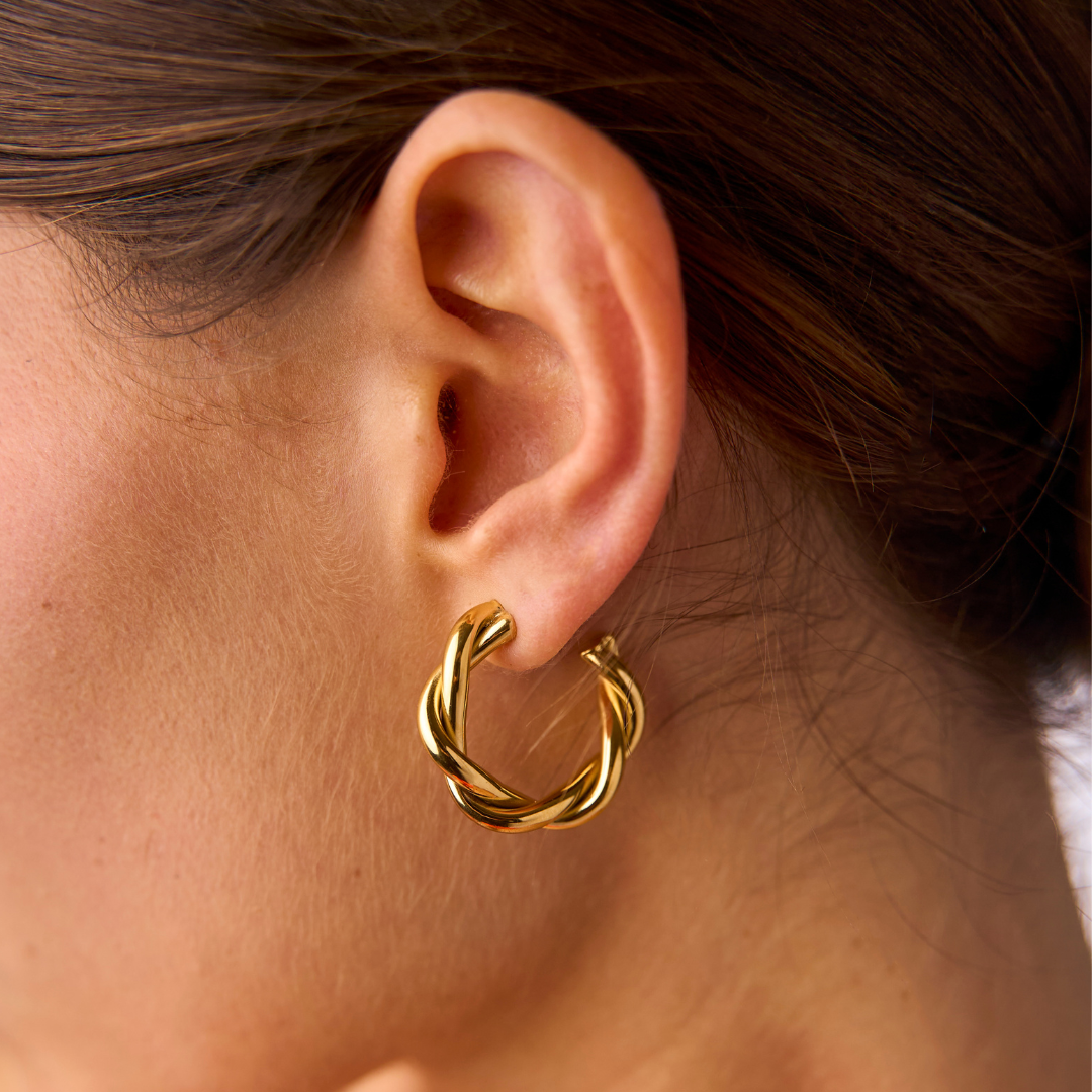 Statement oorringen met gedraaid design