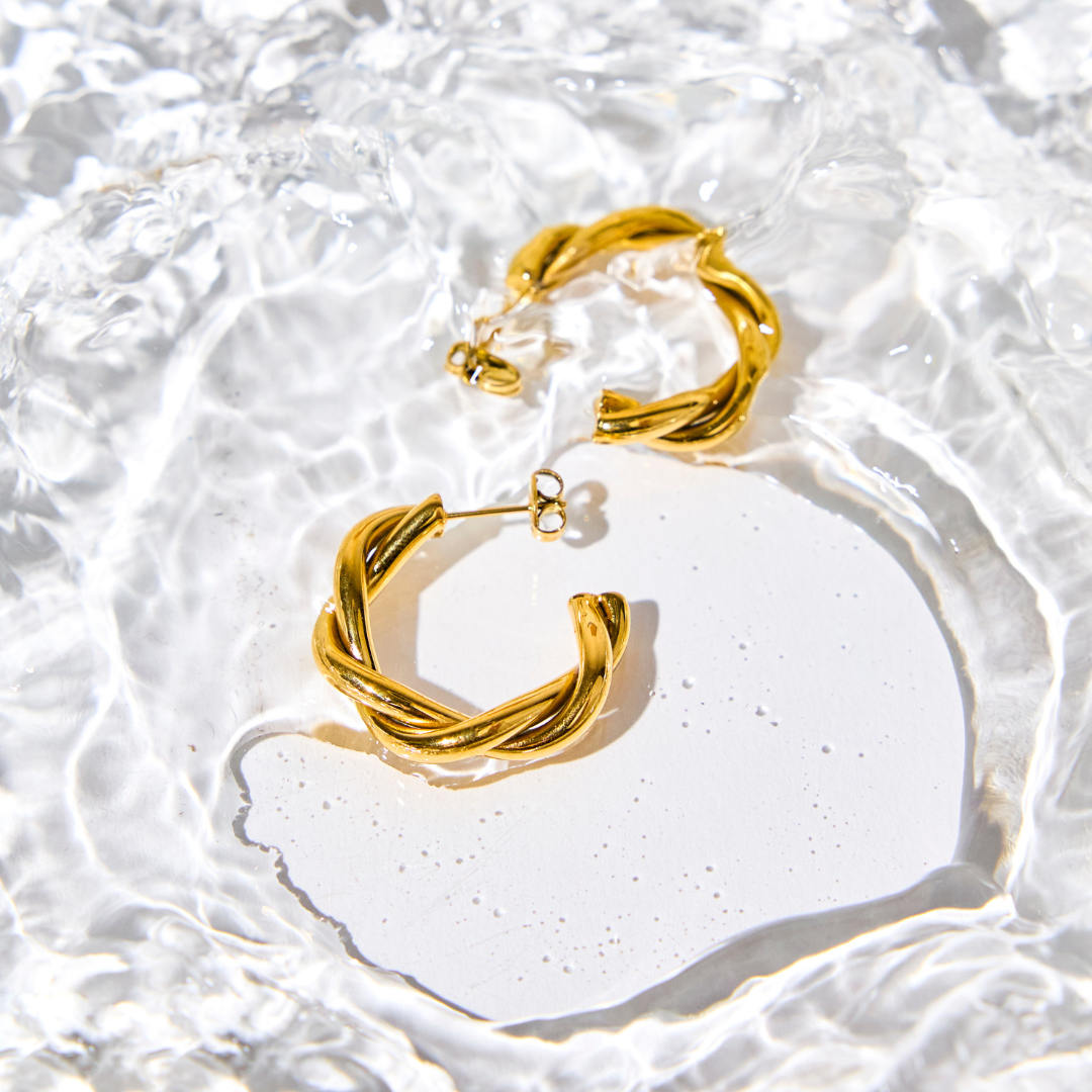 Statement oorringen met gedraaid design