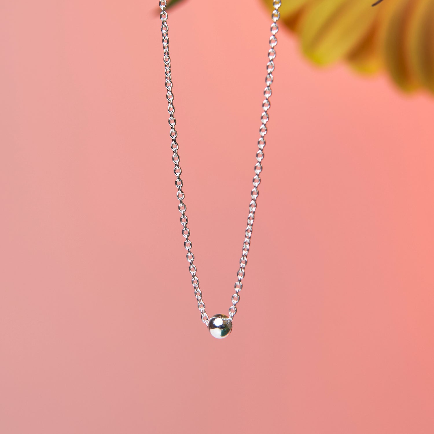 Minimalistische chokerketting
