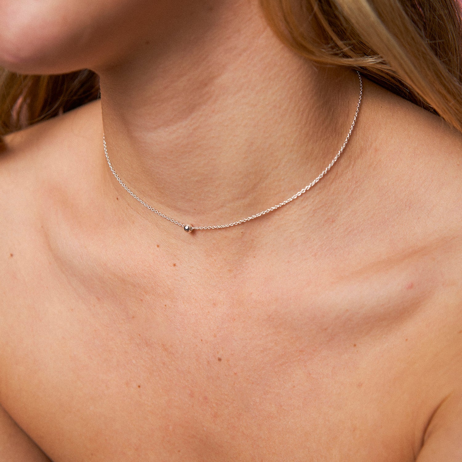 Minimalistische chokerketting