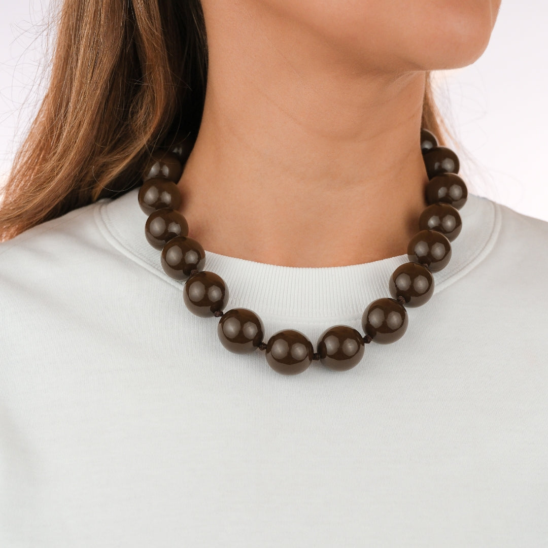 Ketting met bolvormig detail