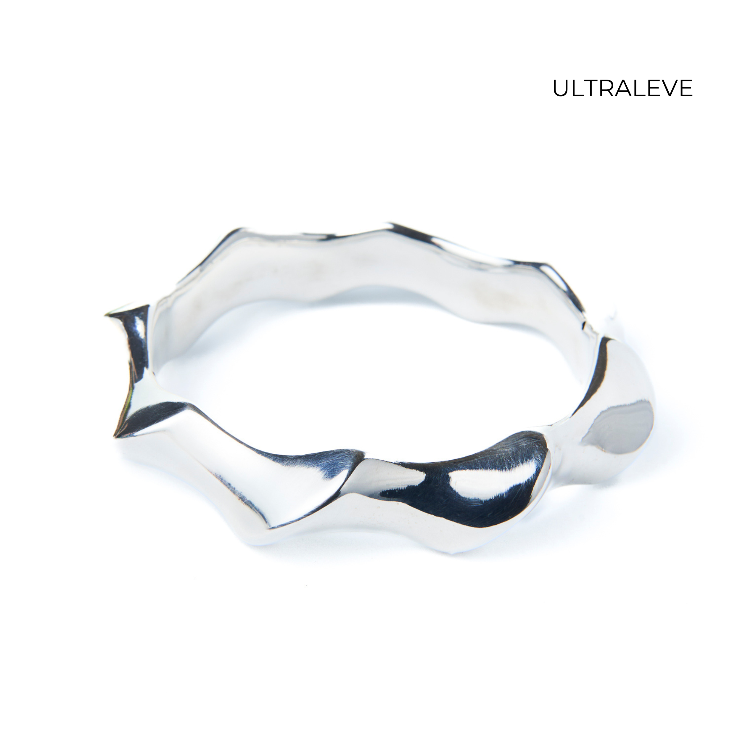 Armband in golvenvorm